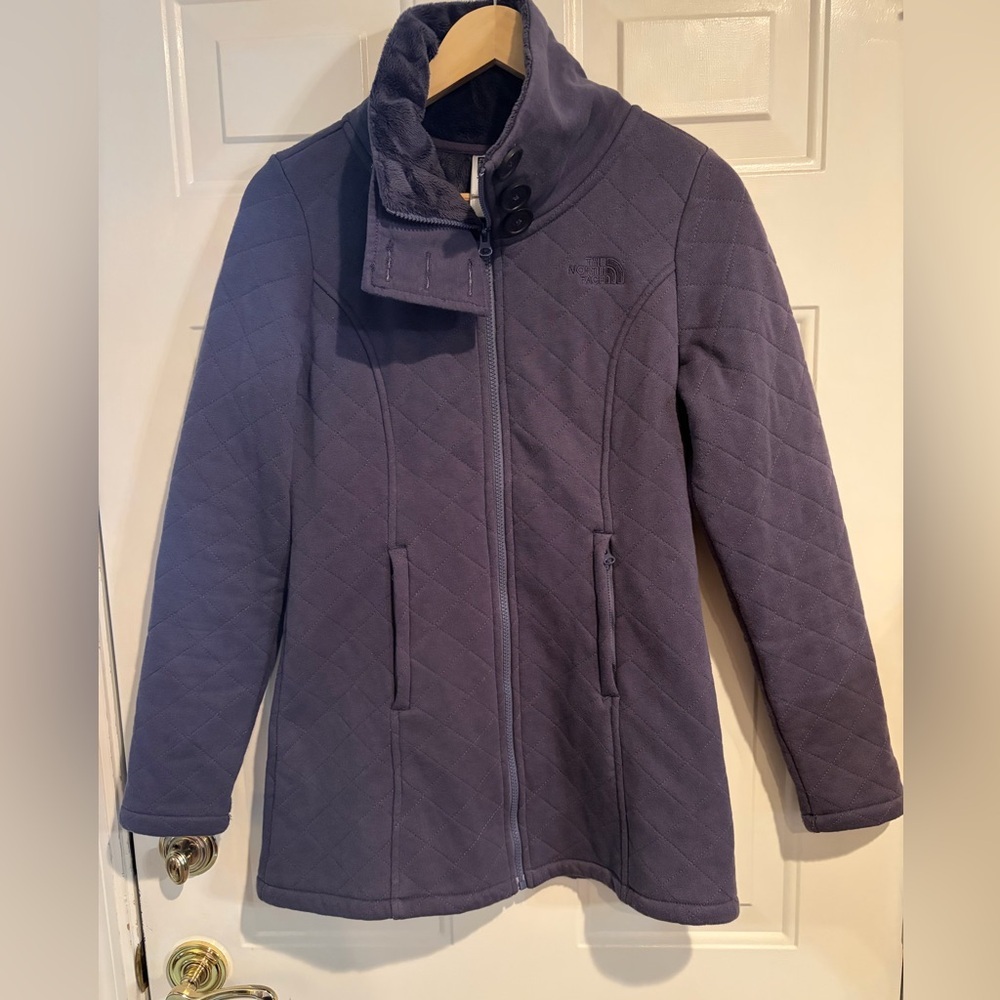 The North Face Quilted Small Petite Full Zip Women's Jacket Deep Purple